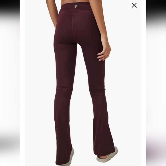 FP Movement By Free People Resilience Slim Leg Flare Leggings - Picture 5 of 7